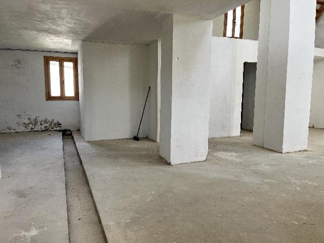 Imagen 9 Inmueble 292458 - Casa en venta en Peraltilla / Carretera Nacional 240 