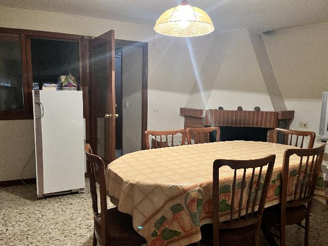 Imagen 3 Inmueble 293582 - Casa en venta en Grado (El) / Zona residencial centro de Artasona