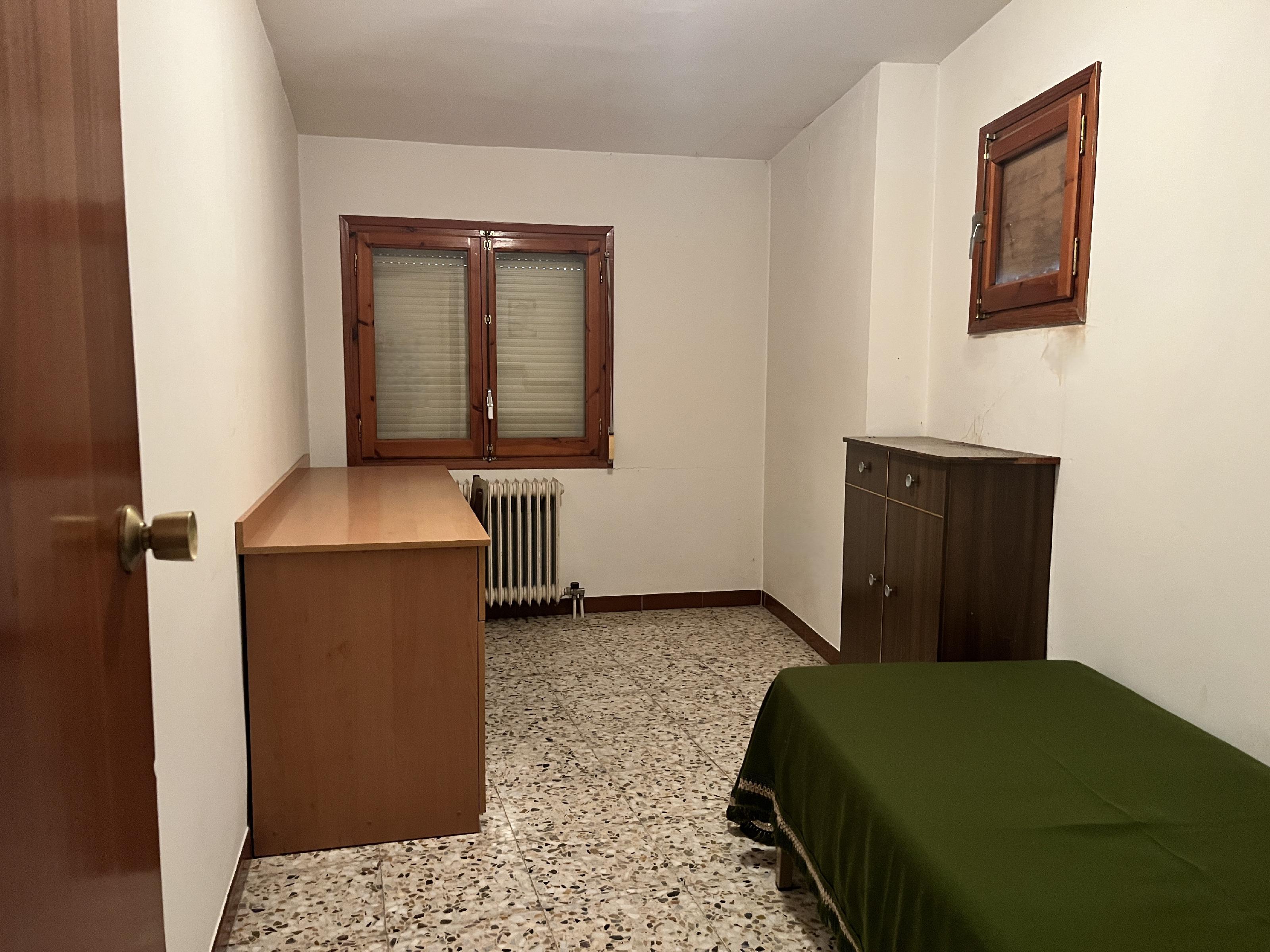 Imagen 11 Casa en venta en Grado El / Zona residencial centro de Artasona