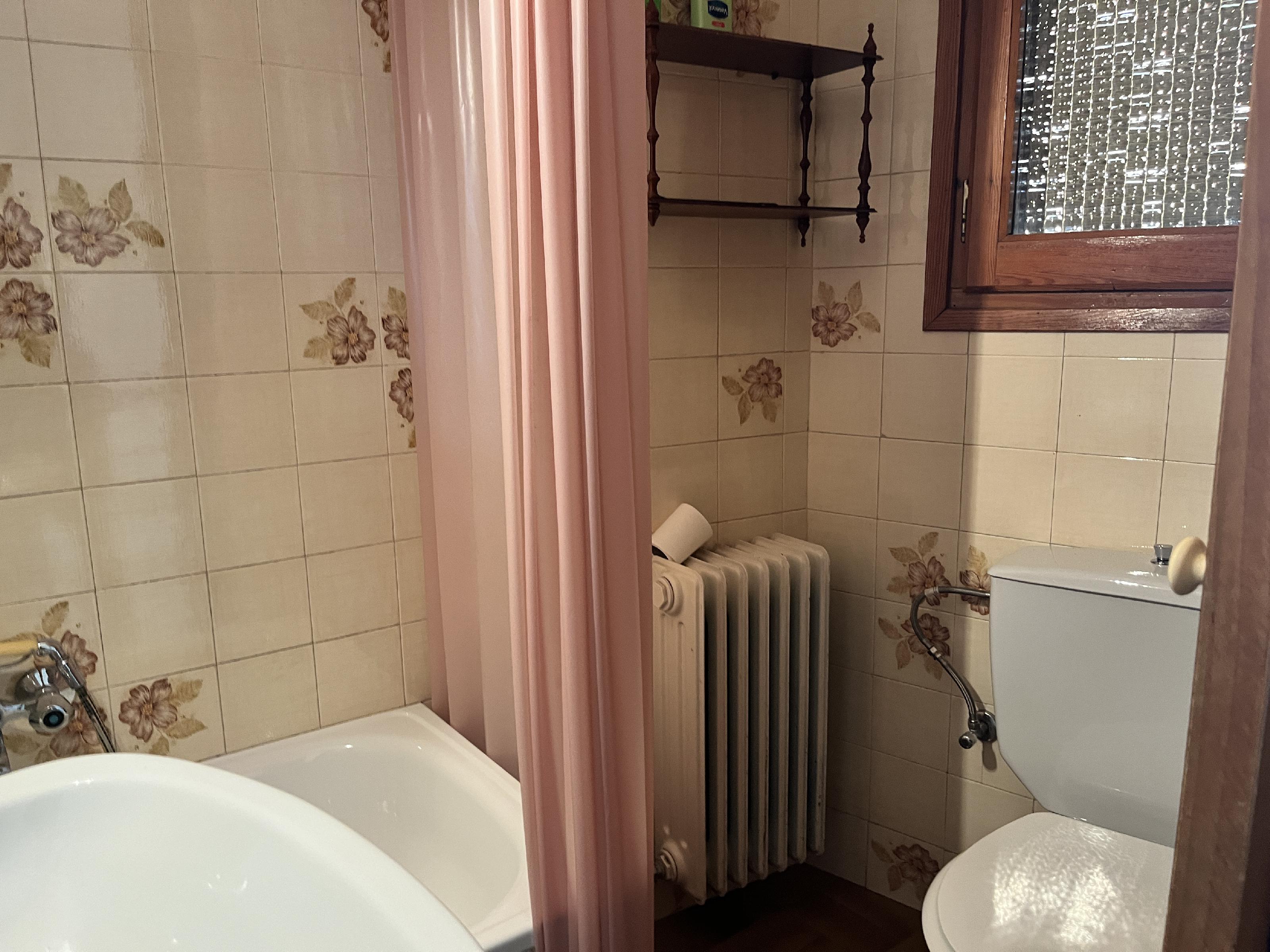 Imagen 14 Casa en venta en Grado El / Zona residencial centro de Artasona