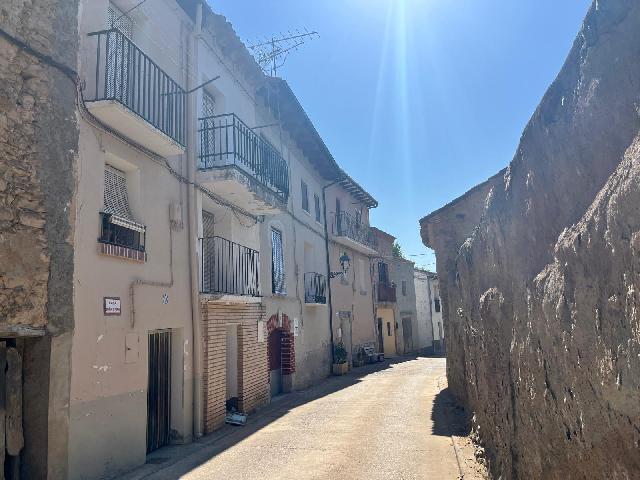 Imagen 11 Inmueble 295075 - Casa Adosada en venta en Castillazuelo / Zona Sur de Castillazuelo.