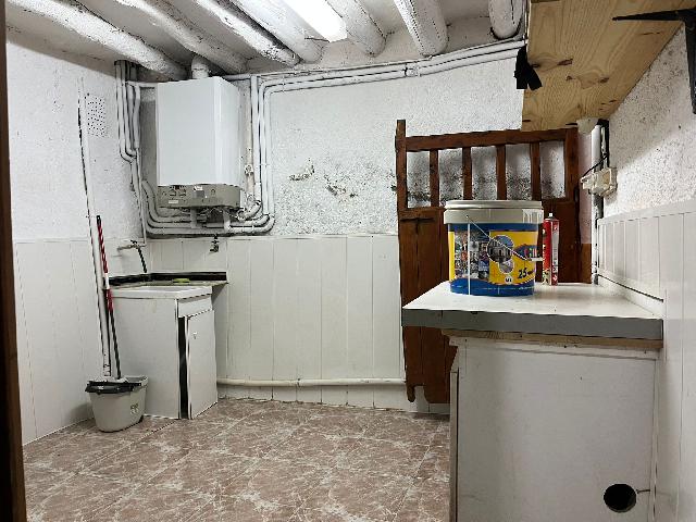 Imagen 12 Inmueble 298185 - Casa en venta en Grado (El) / Zona Centro de Artasona.