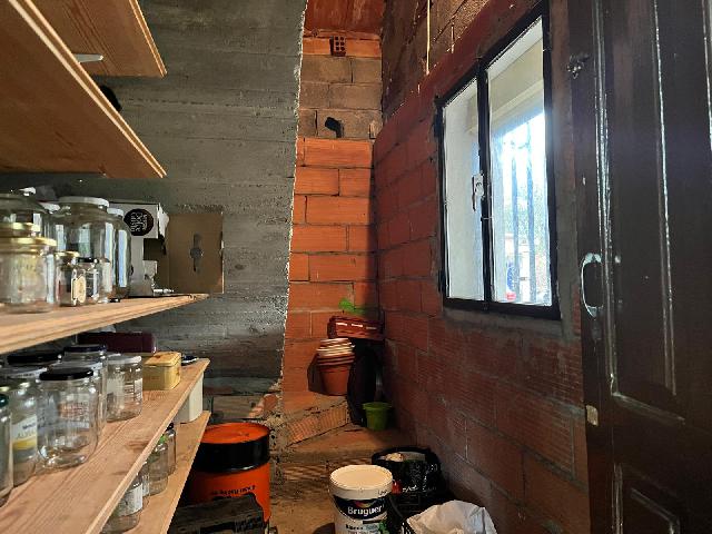 Imagen 13 Inmueble 299434 - Casa Rústica en venta en Grado (El) / Zona de Enate, junto al restaurante el Chopo