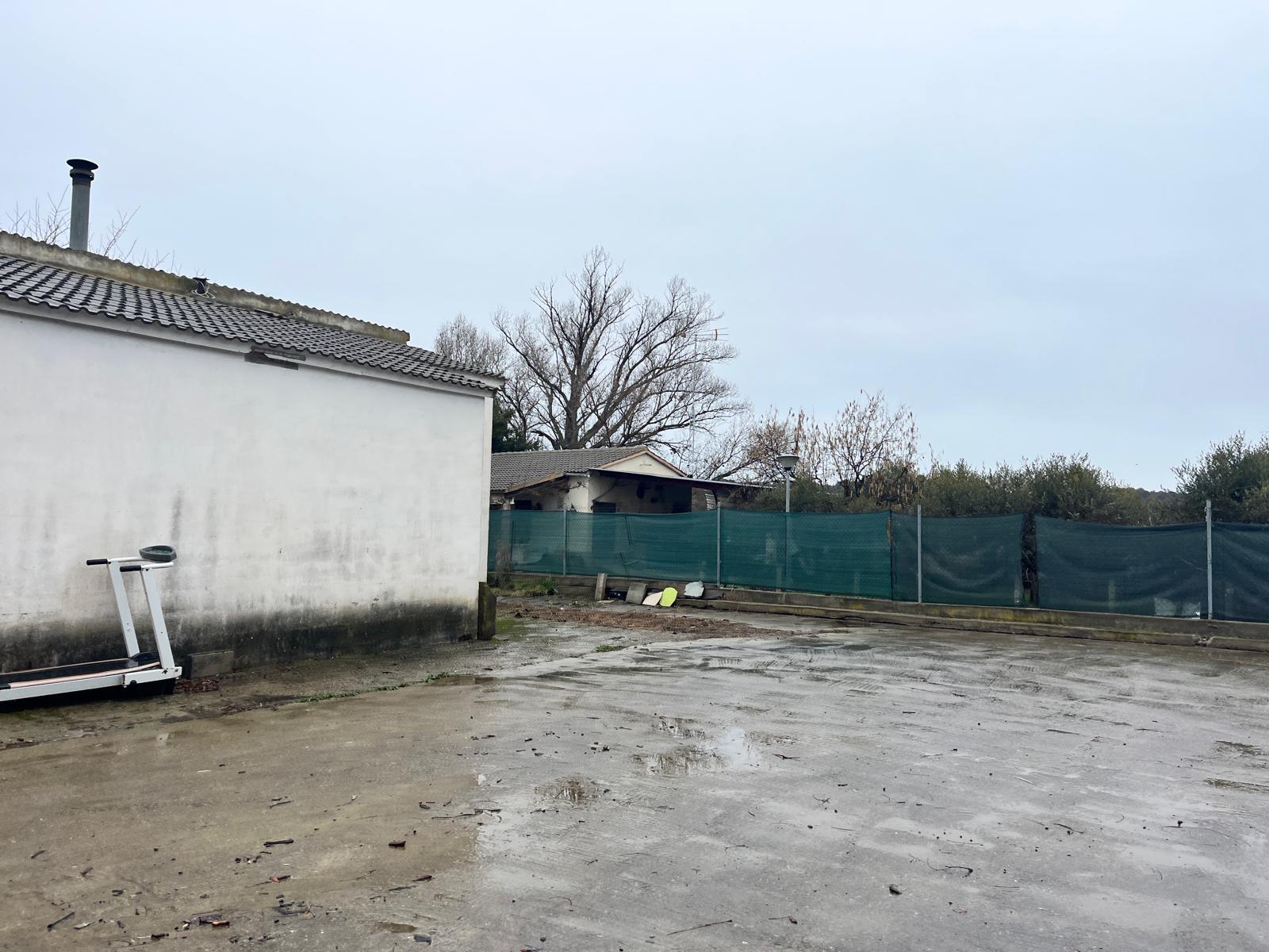 Imagen 6 Casa Rústica en venta en Grado El / Zona de Enate, junto al restaurante el Chopo