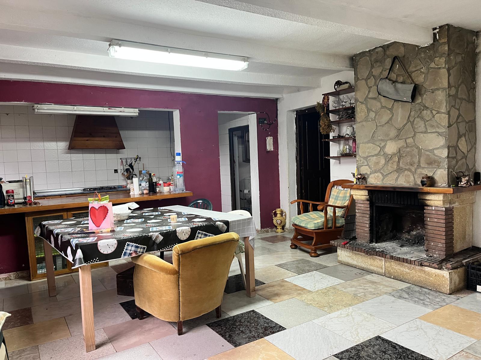 Imagen 7 Casa Rústica en venta en Grado El / Zona de Enate, junto al restaurante el Chopo