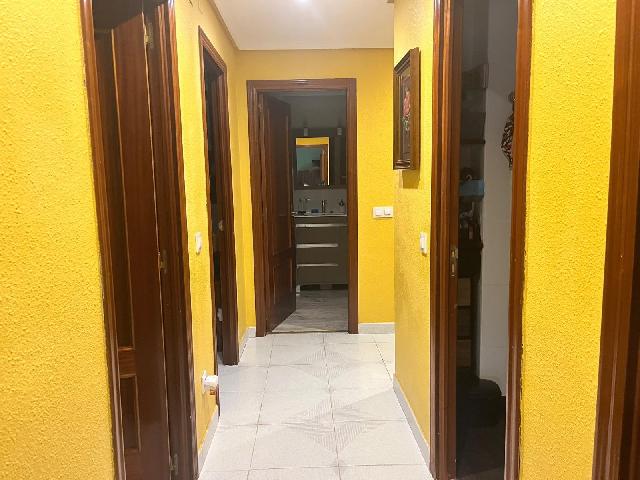 Imagen 11 Inmueble 300457 - Piso en venta en Barbastro / Avenida del Cinca