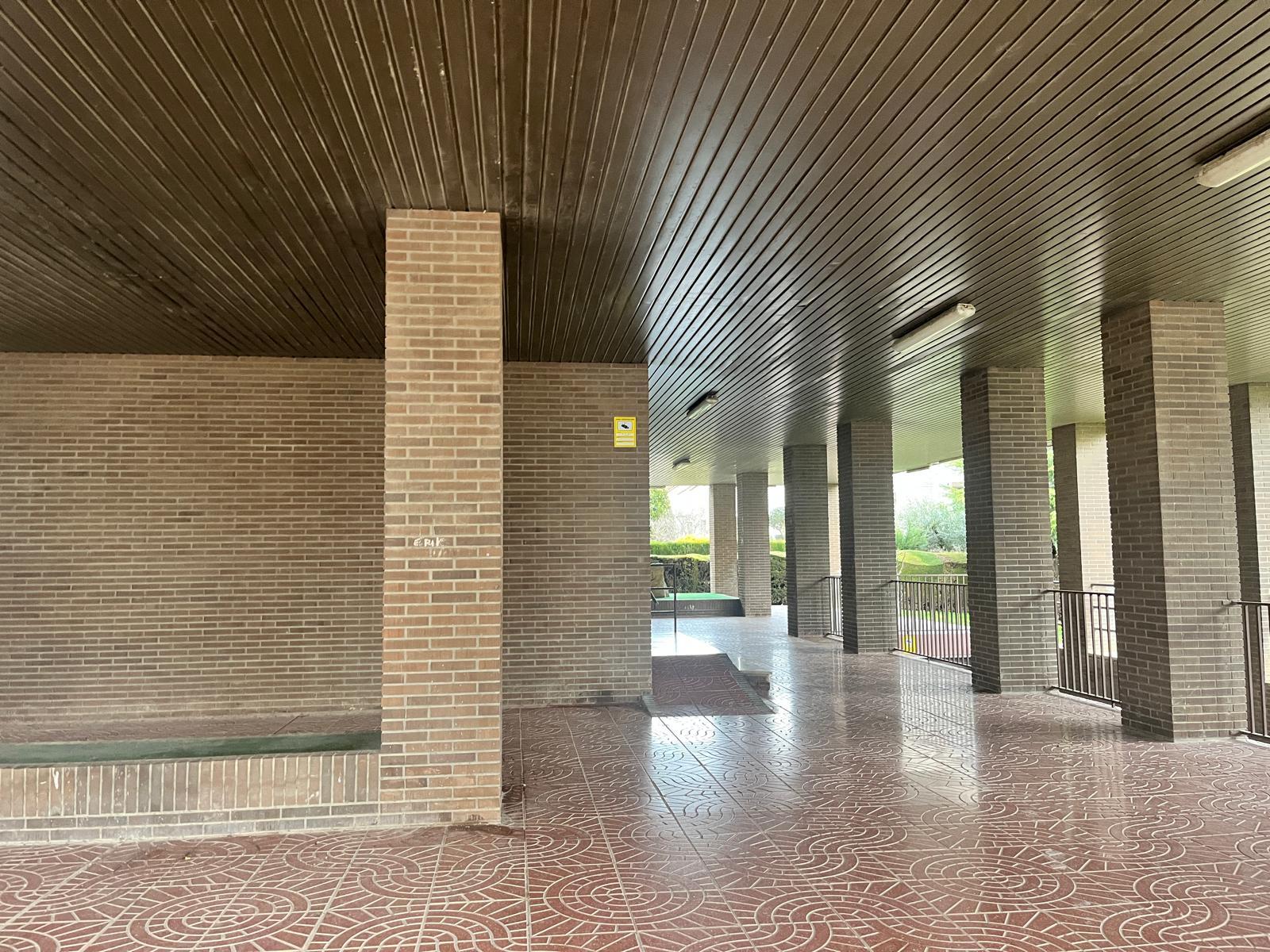 Imagen 17 Piso en venta en Barbastro / Avenida del Cinca