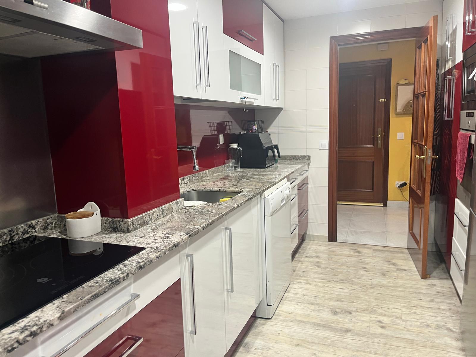 Imagen 4 Piso en venta en Barbastro / Avenida del Cinca