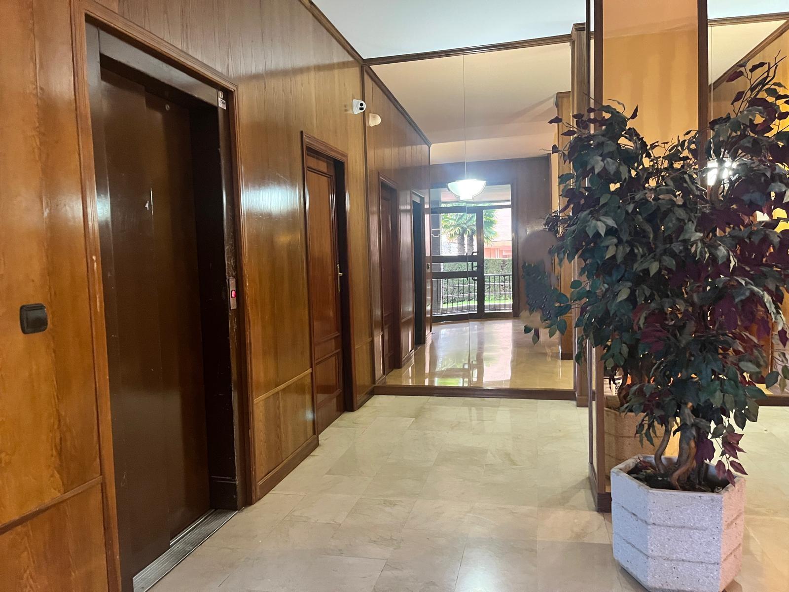 Imagen 16 Piso en venta en Barbastro / Avenida del Cinca