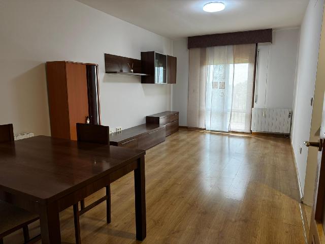 Imagen 1 Inmueble 301987 - Apartamento en alquiler en Peraltilla / Peraltilla (Huesca)