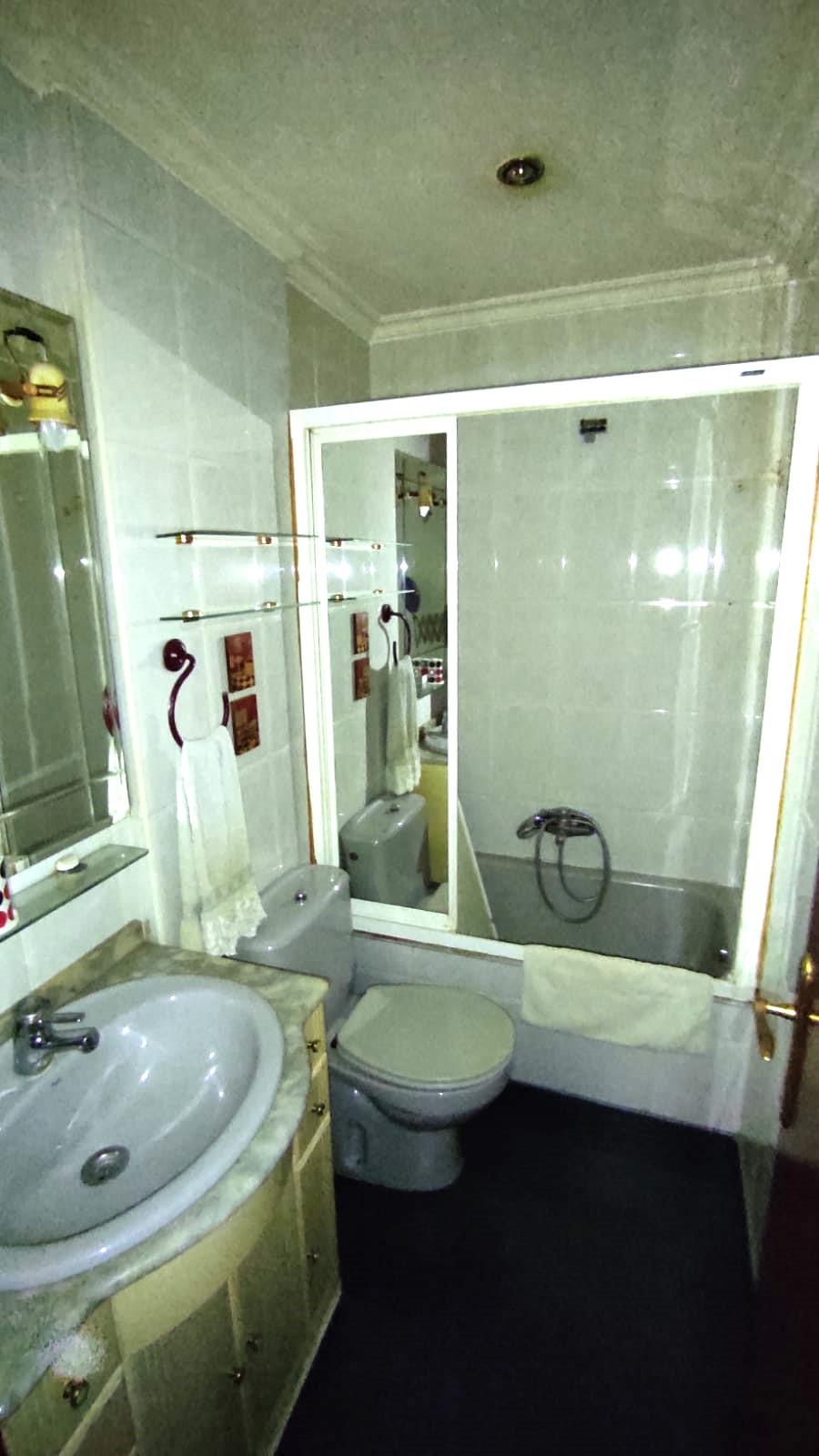 Imagen 19 Piso en venta en Ermua / Zona San Pelayo