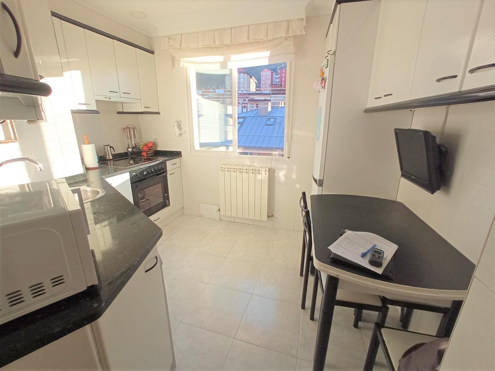 Imagen 20 Piso en venta en Eibar / Zona    Legarre