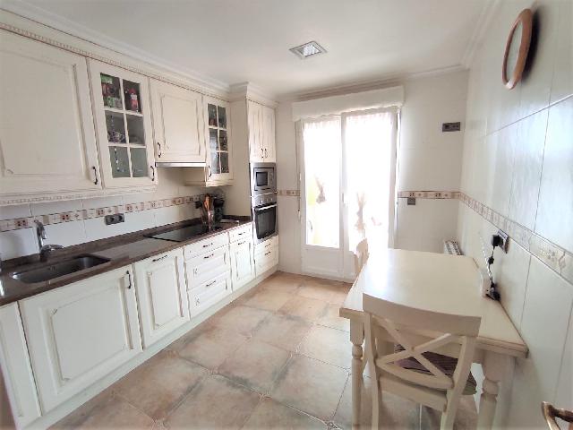 Imagen 2 Inmueble 261638 - Piso en venta en Ermua / Zona Sn Pelayo- Zeharkale