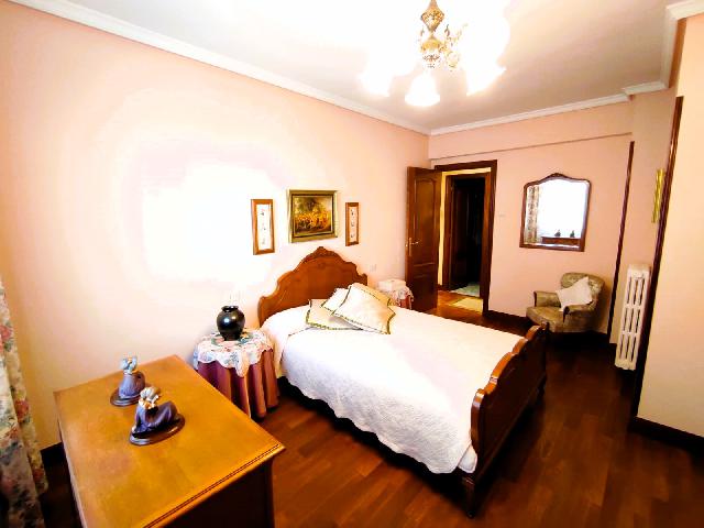 Imagen 18 Inmueble 277902 - Piso en venta en Ermua / Zona     Centro