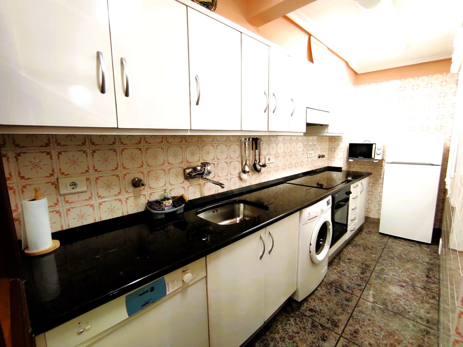 Imagen 2 Piso en venta en Ermua / Zona     Centro