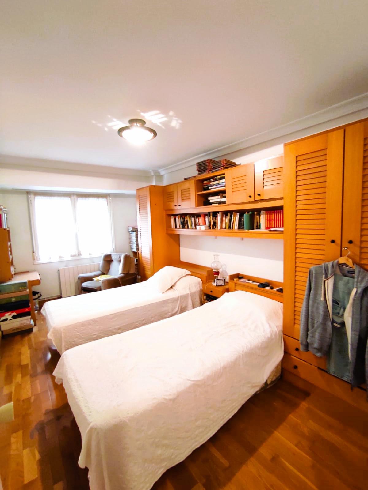 Imagen 17 Piso en venta en Ermua / Zona     Centro