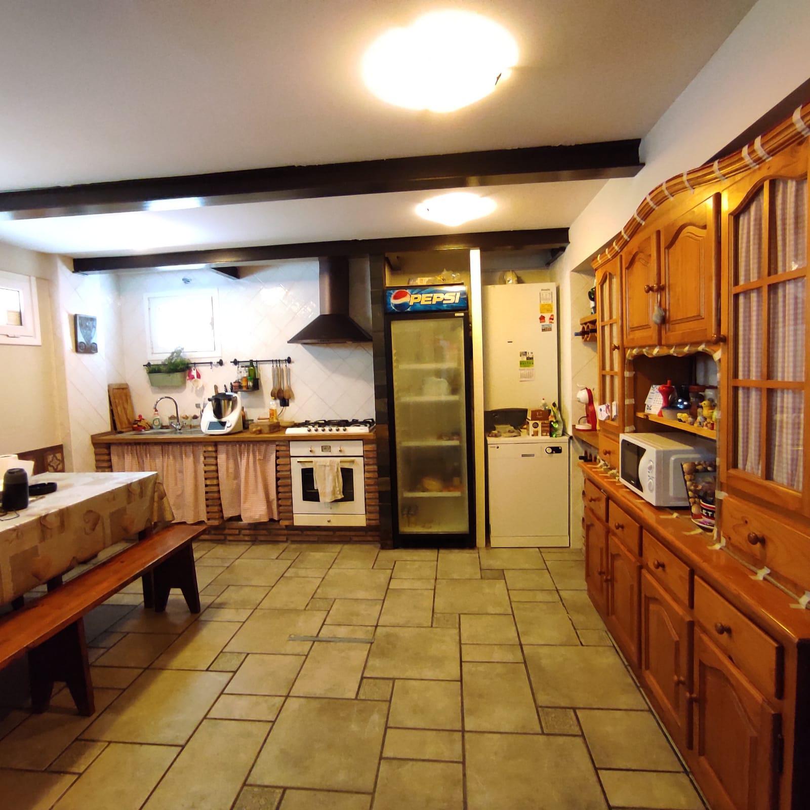 Imagen 10 Piso en venta en Ermua / Zona san antonio, llana y accesible cerca del centro.