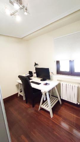 Imagen 26 Inmueble 295551 - Casa en venta en Mendaro / Se vende caserio en Mendaro con terreno, zona llana .