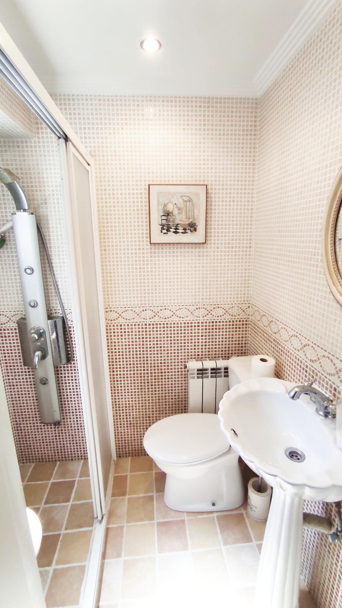 Imagen 32 Casa en venta en Mendaro / Se vende caserio en Mendaro con terreno, zona llana .