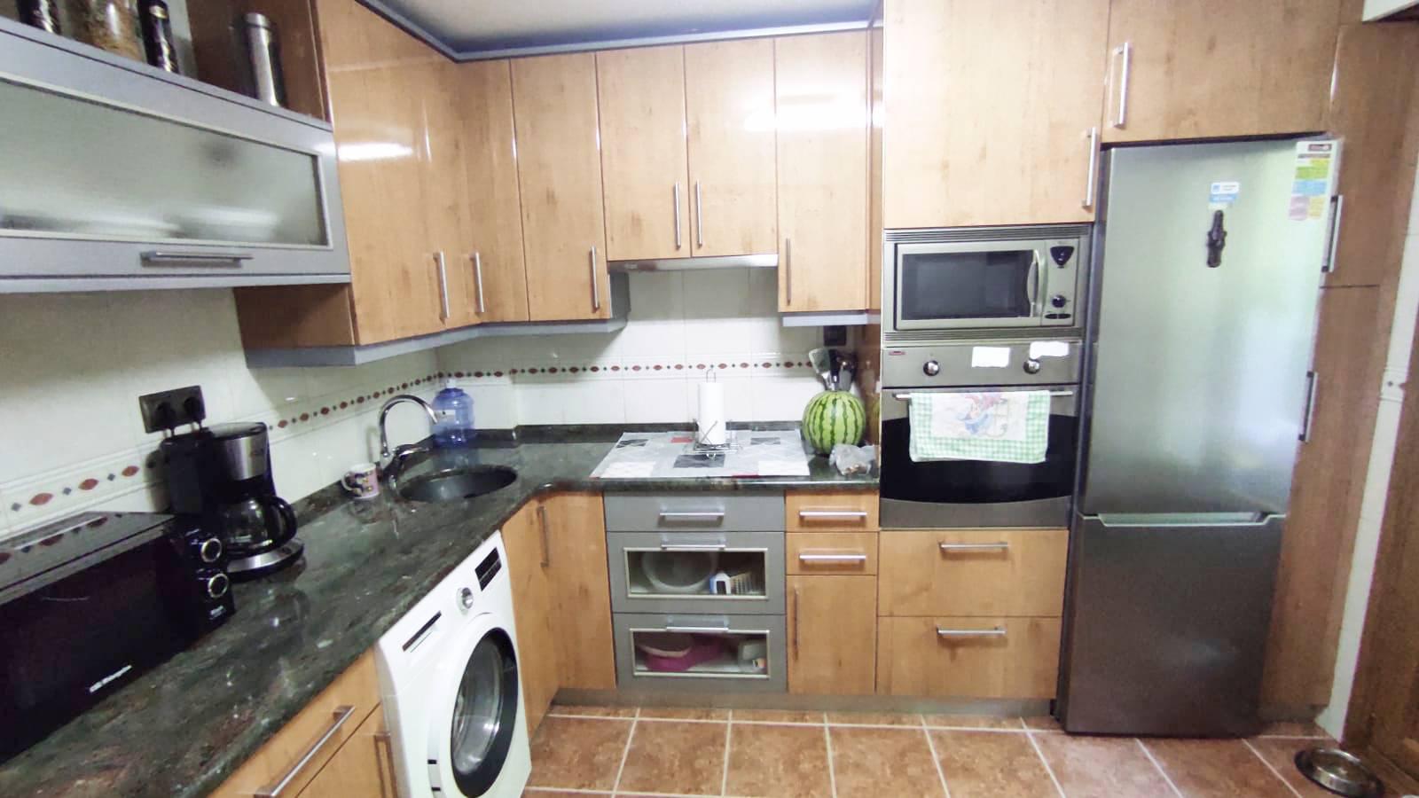 Imagen 1 Piso en venta en Ermua / Centro de Ermua, zona llana y accesible