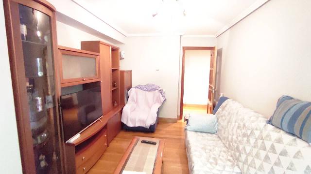 Imagen 14 Inmueble 295588 - Piso en venta en Ermua / Centro de Ermua, zona llana y accesible