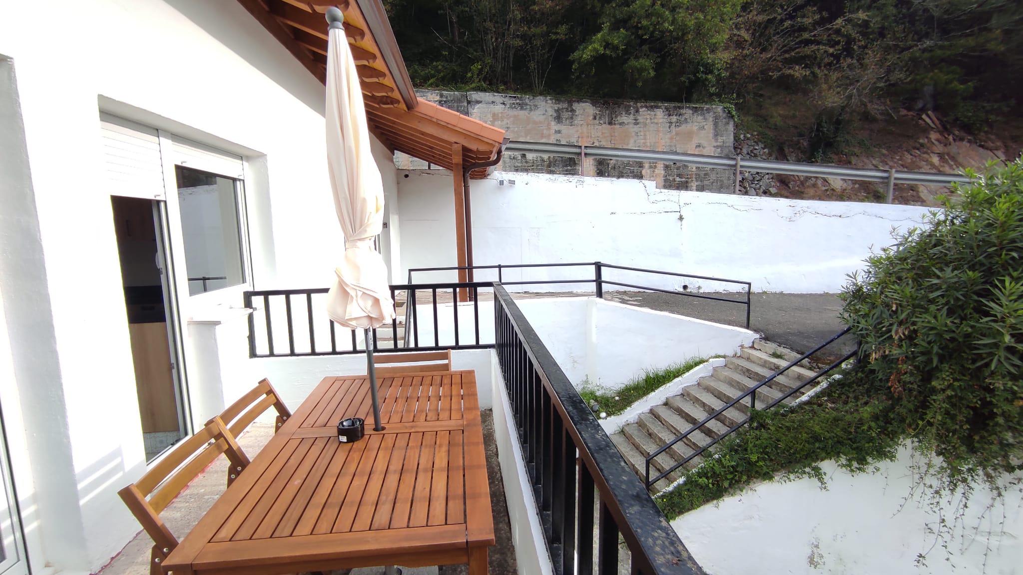 Imagen 16 Casa Rústica en venta en Elgoibar / Elgoibar, zona accesible, entorno para turismo rural.