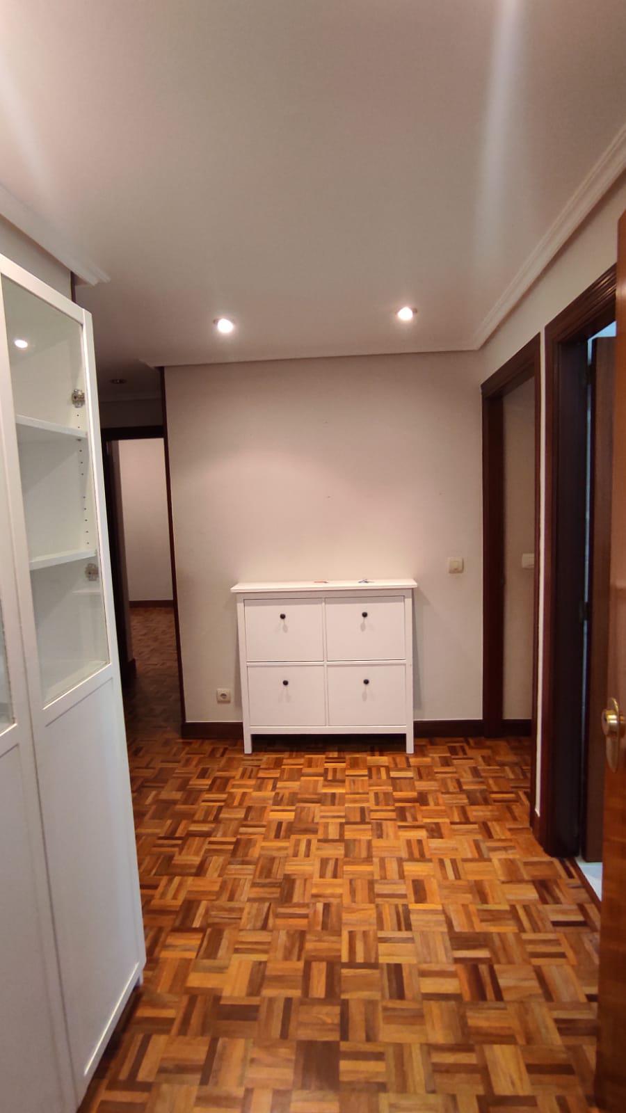 Imagen 18 Piso en venta en Ermua / Ermua, zona San Pelayo, zona céntrica y accesible.