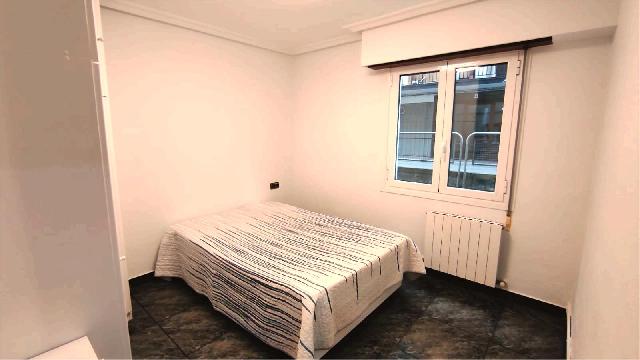 Imagen 18 Inmueble 299793 - Piso en venta en Ermua / Zona Centro Zerukoa 1