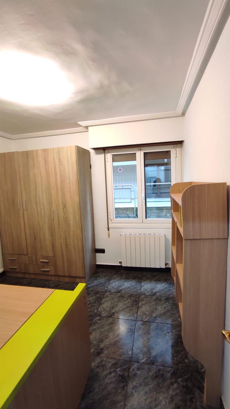 Imagen 22 Piso en venta en Ermua / Zona Centro Zerukoa 1