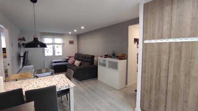 Imagen 18 Inmueble 300247 - Piso en venta en Eibar / Zona Ipurua, muy cerca del centro.