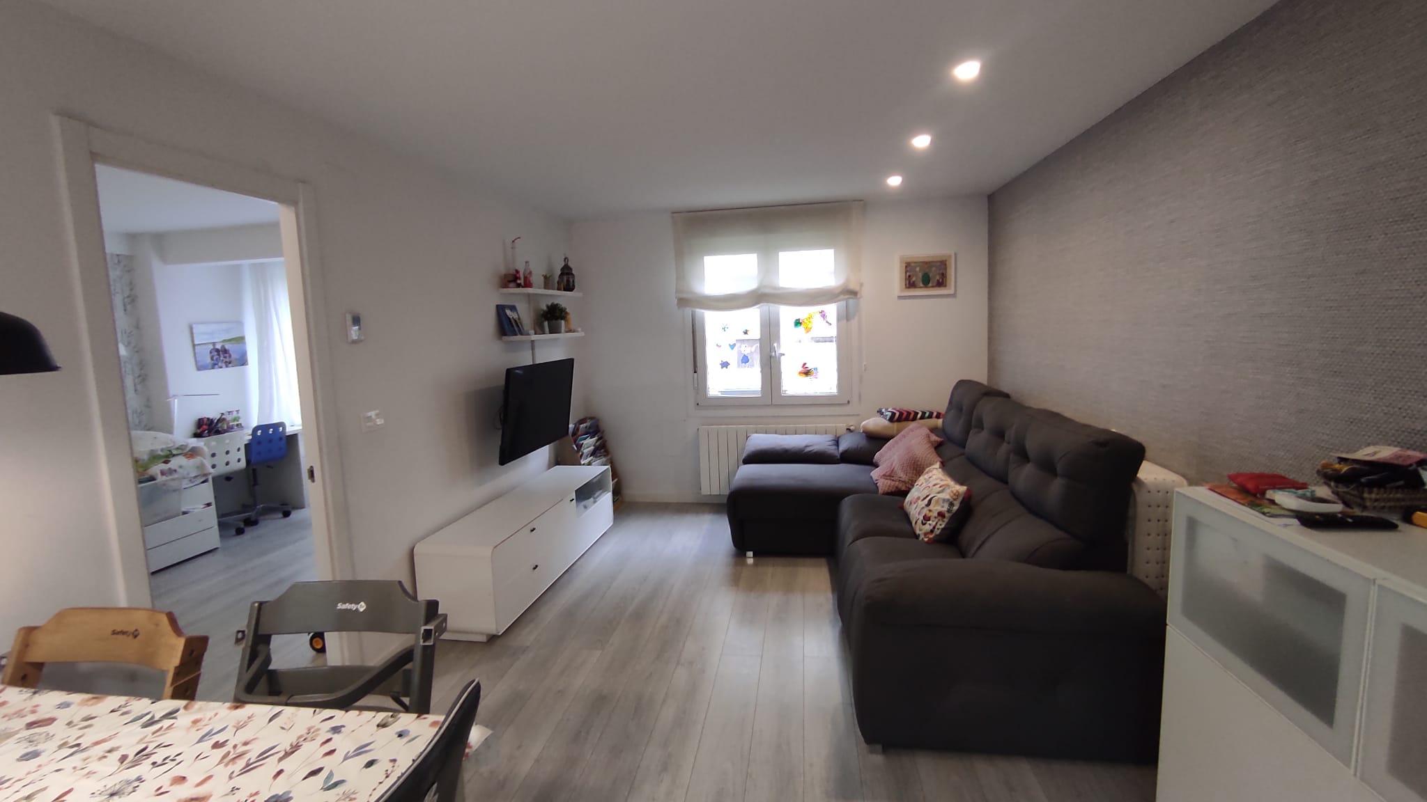 Imagen 17 Piso en venta en Eibar / Zona Ipurua, muy cerca del centro.