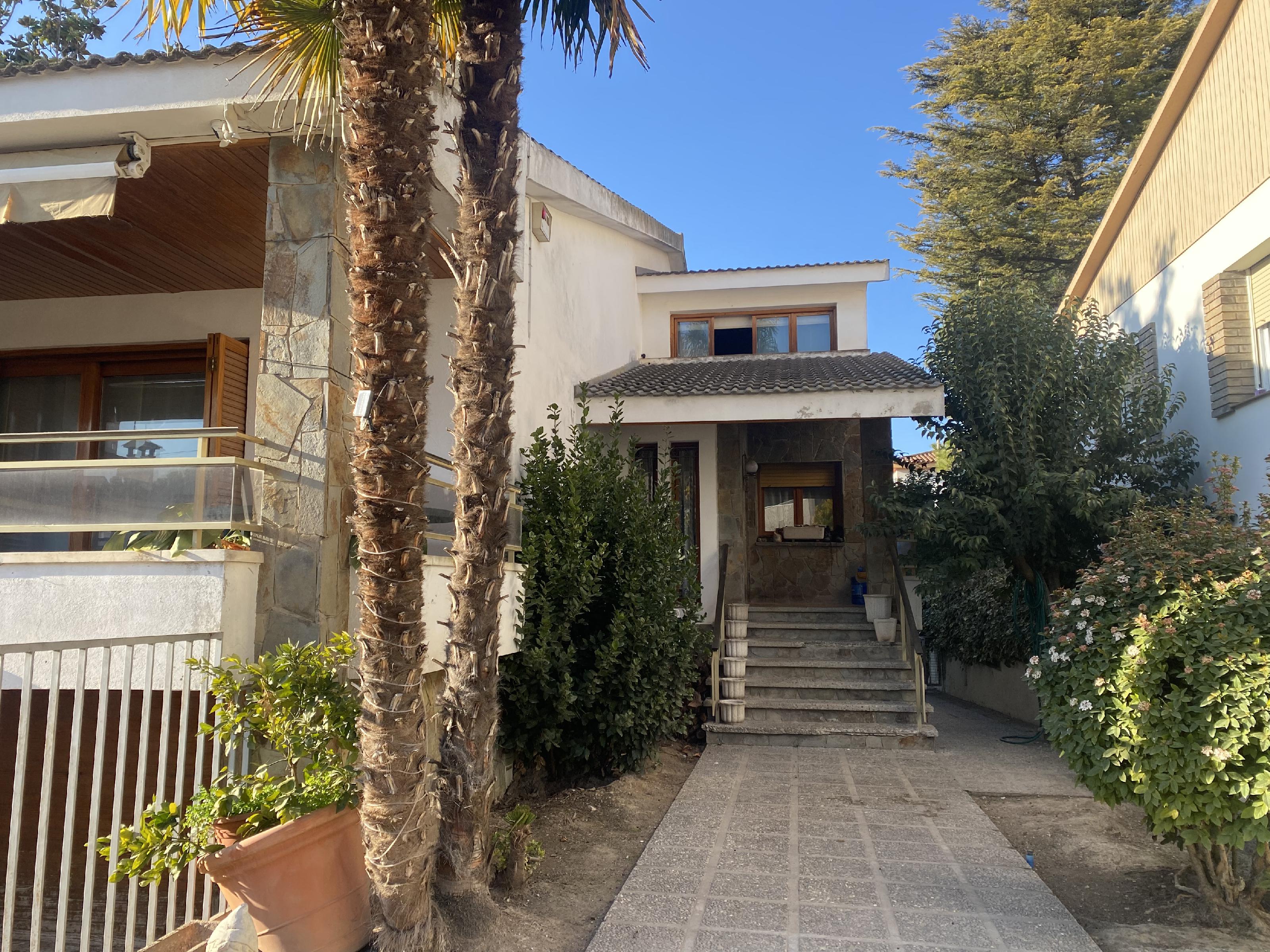 Imagen 3 Casa Aislada en venta en Mollerussa / En el centro de Mollerussa