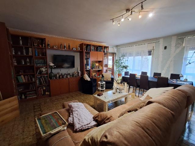 Imagen 5 Inmueble 299732 - Piso en venta en Lleida / Calle Bisbe Ruano