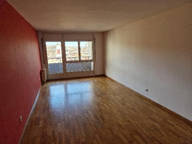 Imagen 2 Inmueble 300375 - Piso en venta en Lleida / Piso de alto standing en Avenida Cataluña