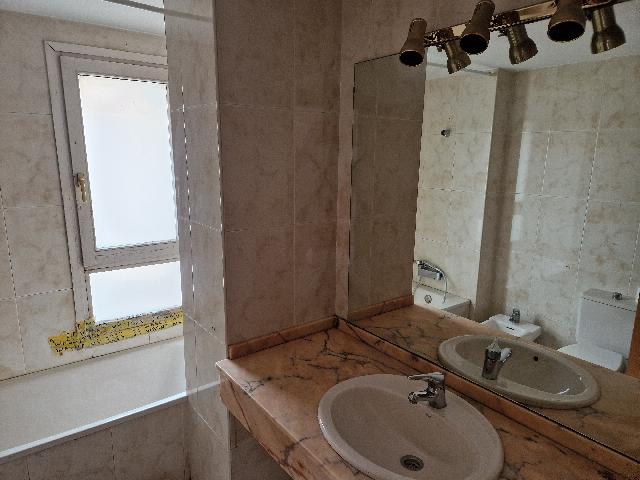 Imagen 12 Inmueble 300375 - Piso en venta en Lleida / Piso de alto standing en Avenida Cataluña