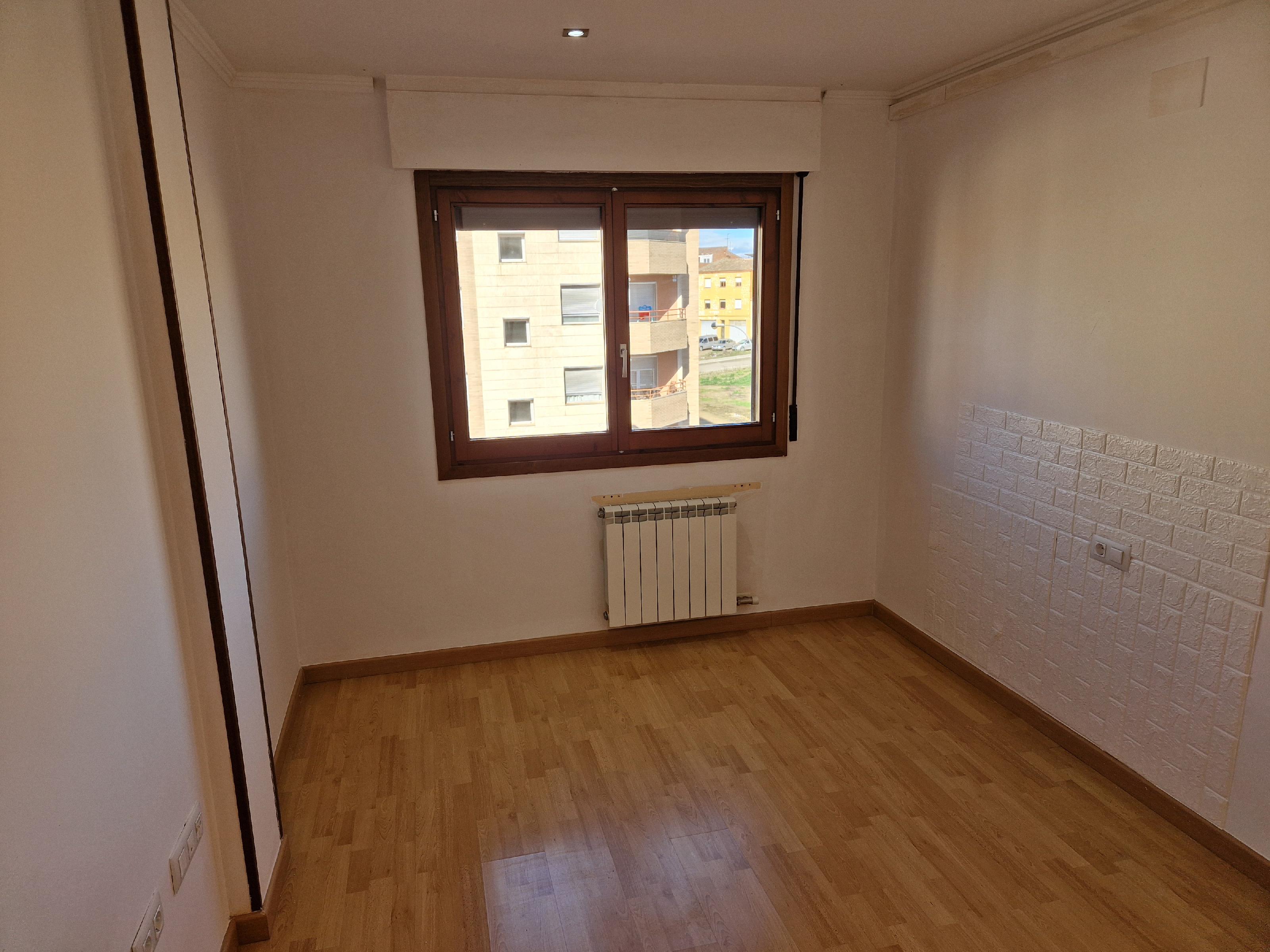 Imagen 11 Piso en venta en Almacelles / Piso seminuevo en Almacellas