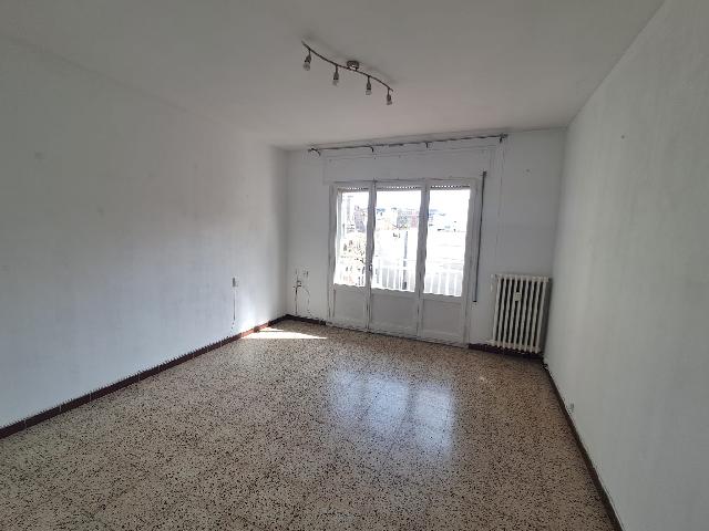 Imagen 3 Inmueble 300741 - Piso en venta en Lleida / Avenida Alcalde Rovira Roure