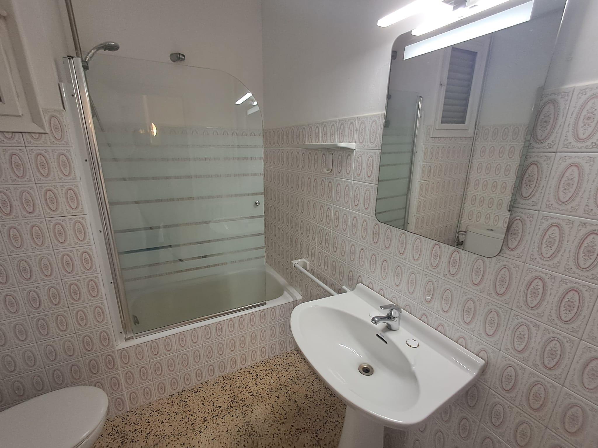 Imagen 10 Piso en venta en Lleida / Avenida Alcalde Rovira Roure