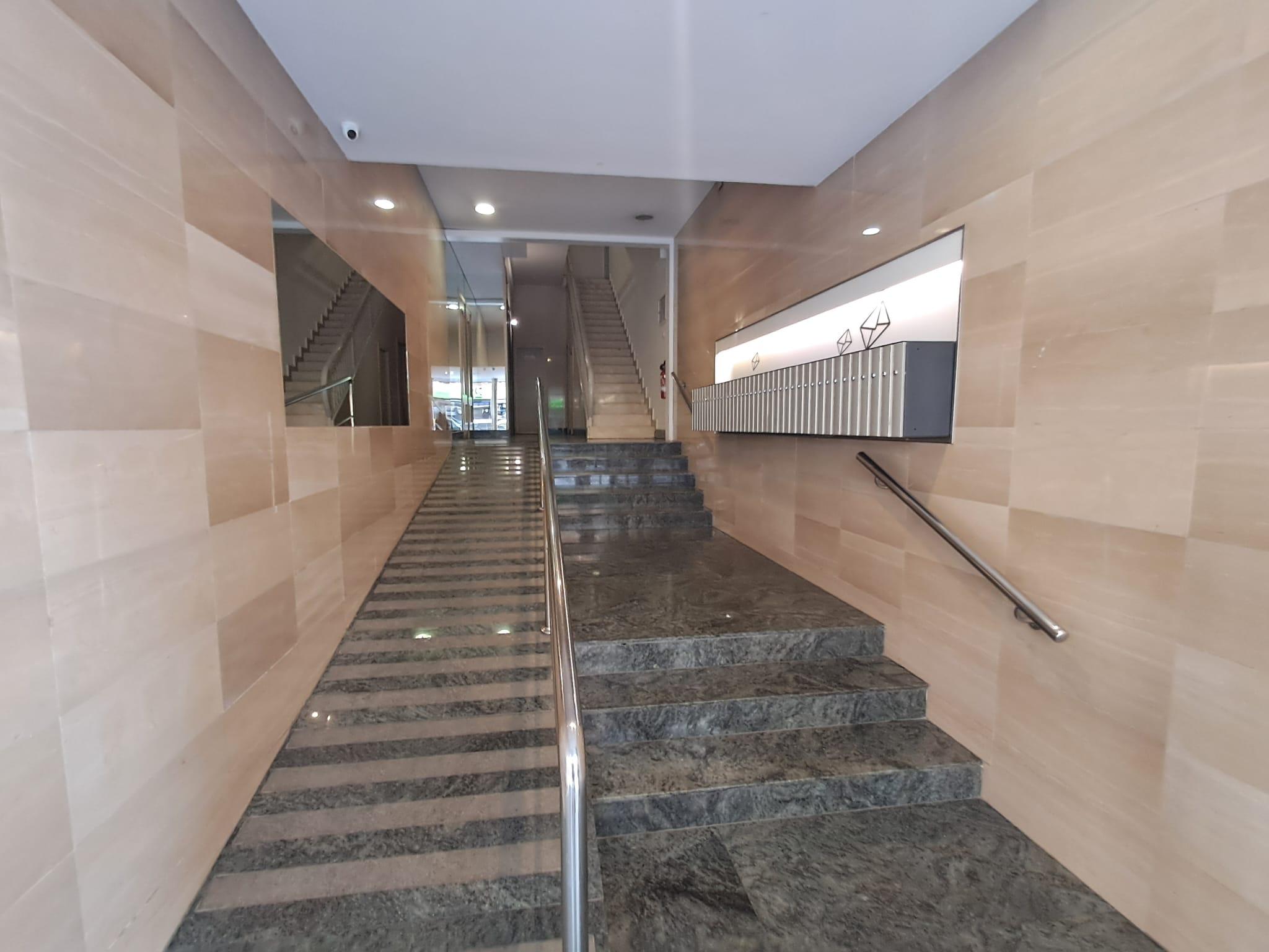 Imagen 15 Piso en venta en Lleida / Avenida Alcalde Rovira Roure