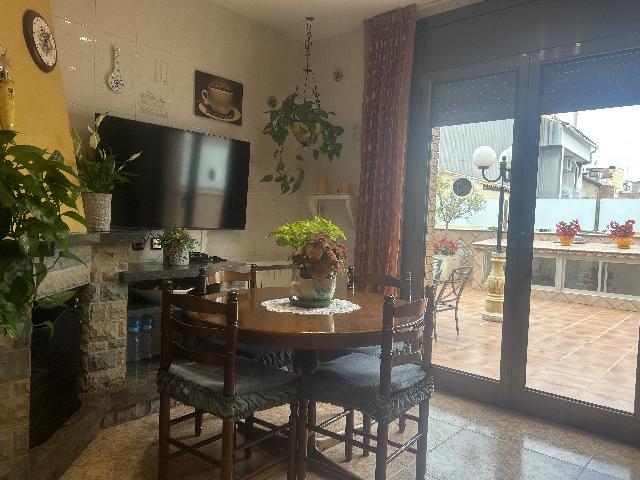 Imagen 2 Inmueble 184961 - Casa Adosada en venta en Manresa / Manresa- Zona Sagrada Familia