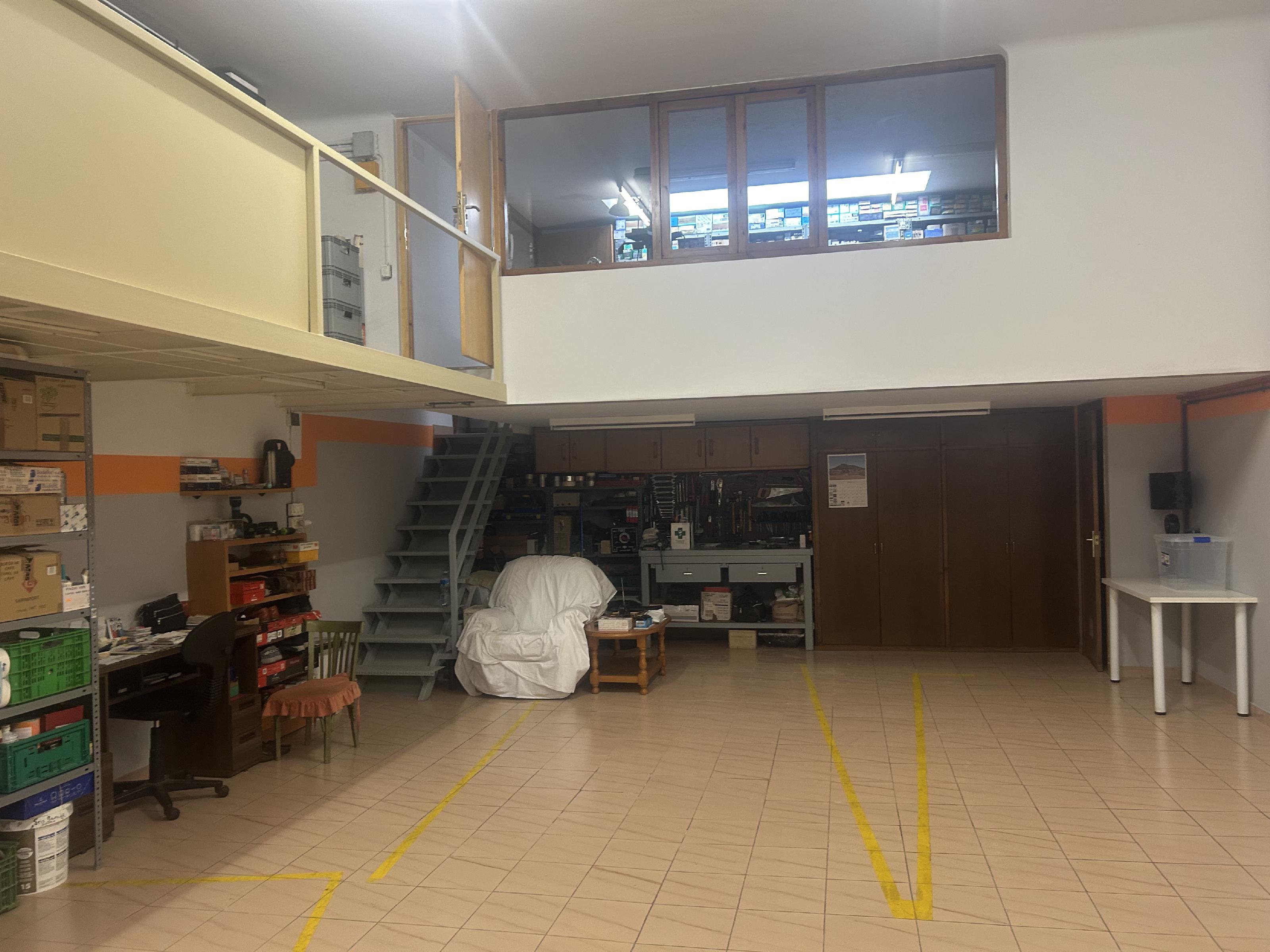 Imagen 16 Casa Adosada en venta en Manresa / Manresa- Zona Sagrada Familia