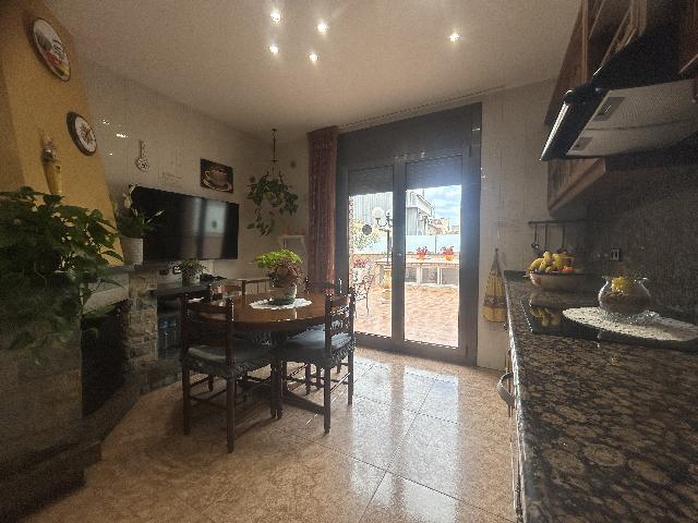 Imagen 10 Inmueble 184961 - Casa Adosada en venta en Manresa / Manresa- Zona Sagrada Familia