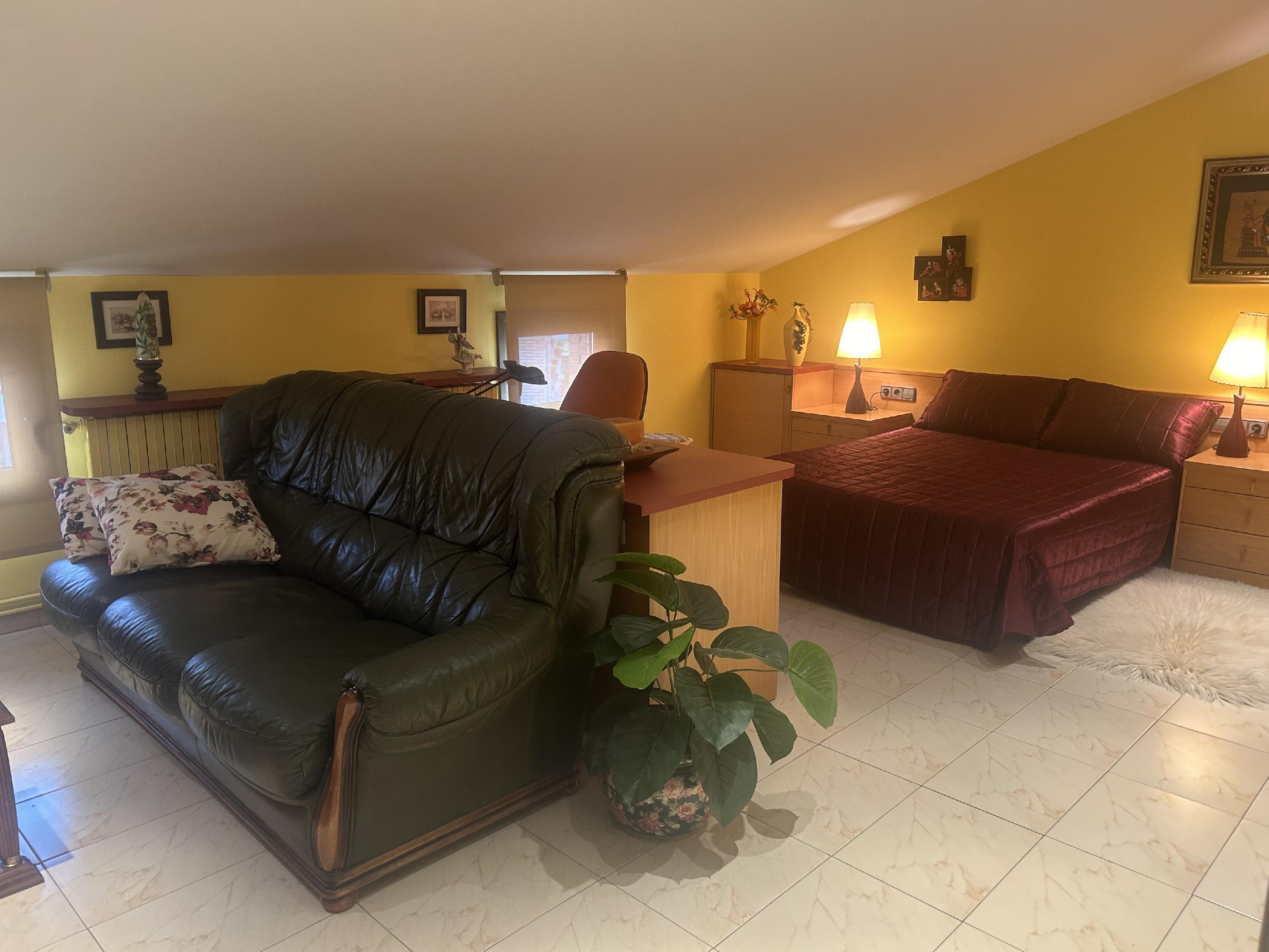 Imagen 22 Casa Adosada en venta en Manresa / Manresa- Zona Sagrada Familia