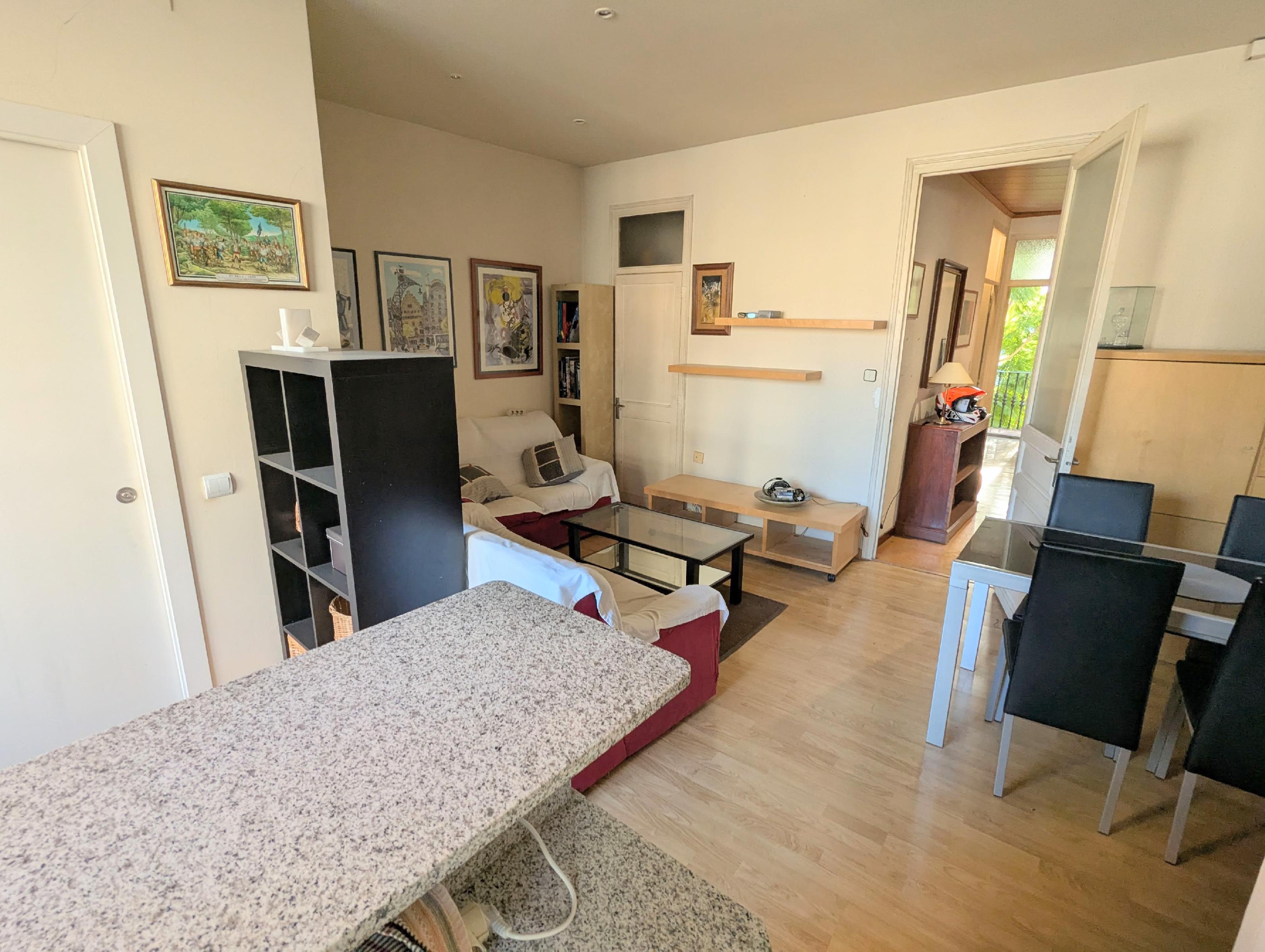 Imagen 8 Piso en venta en Barcelona / Ramon y Cajal con Plaça Joanic