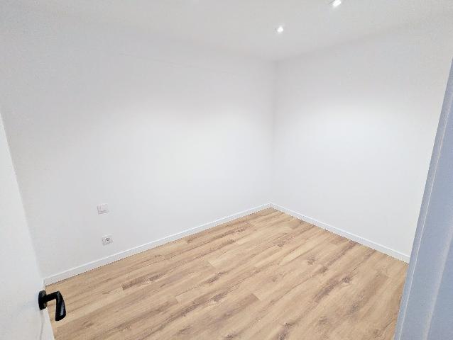 Imagen 17 Inmueble 300189 - Loft en venta en Barcelona / Napoles - Sant Antoni Maria Claret