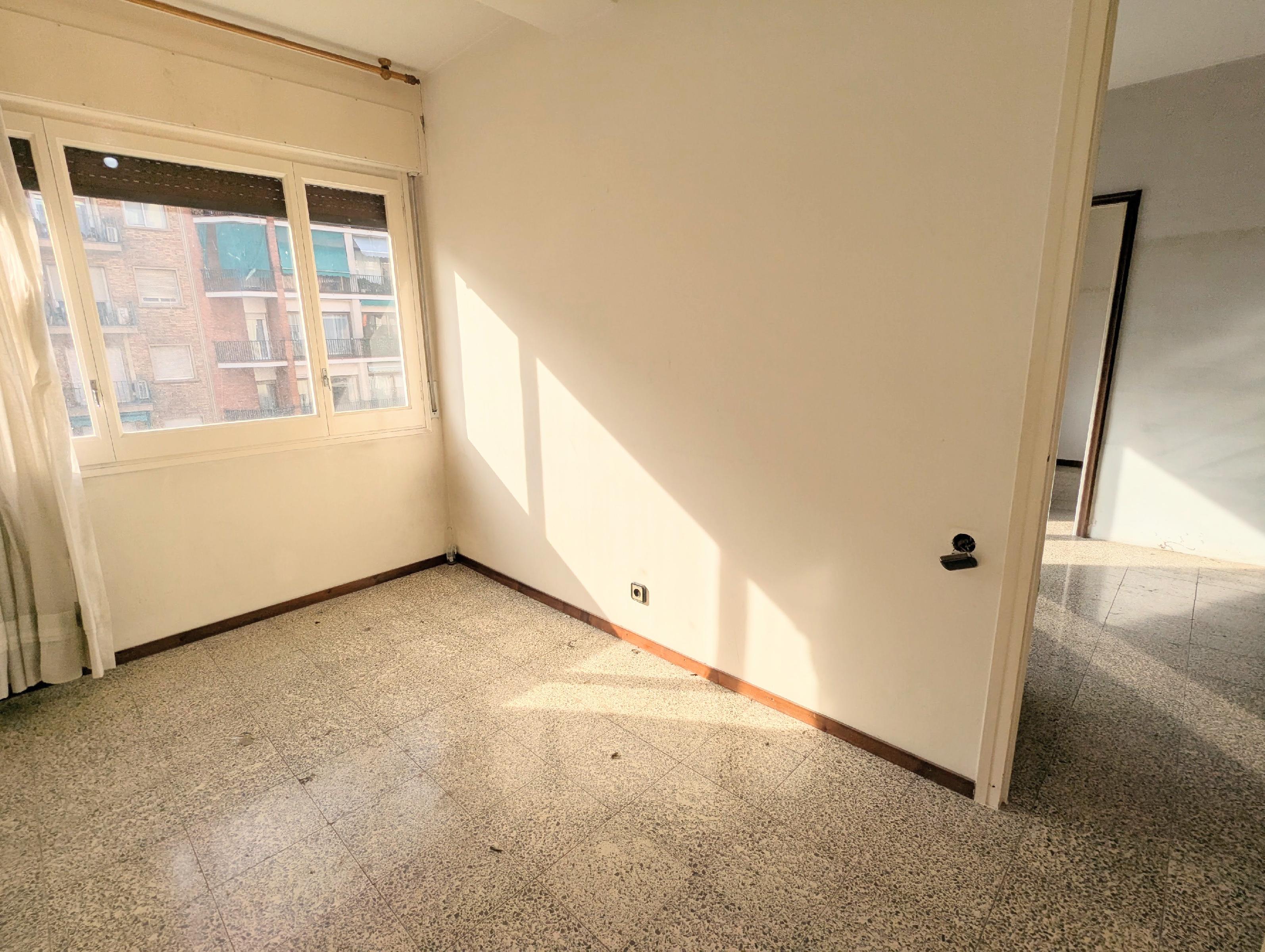 Imagen 5 Piso en venta en Barcelona / Pi i Margall - Joanic