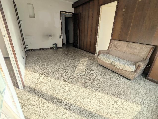 Imagen 11 Inmueble 301900 - Piso en venta en Barcelona / Pi i Margall - Joanic