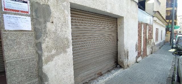 Imagen 1 Inmueble 177370 - Casa Adosada en venta en Rubí / Cerca del Mercadona de la Serreta, a 10 min.centro