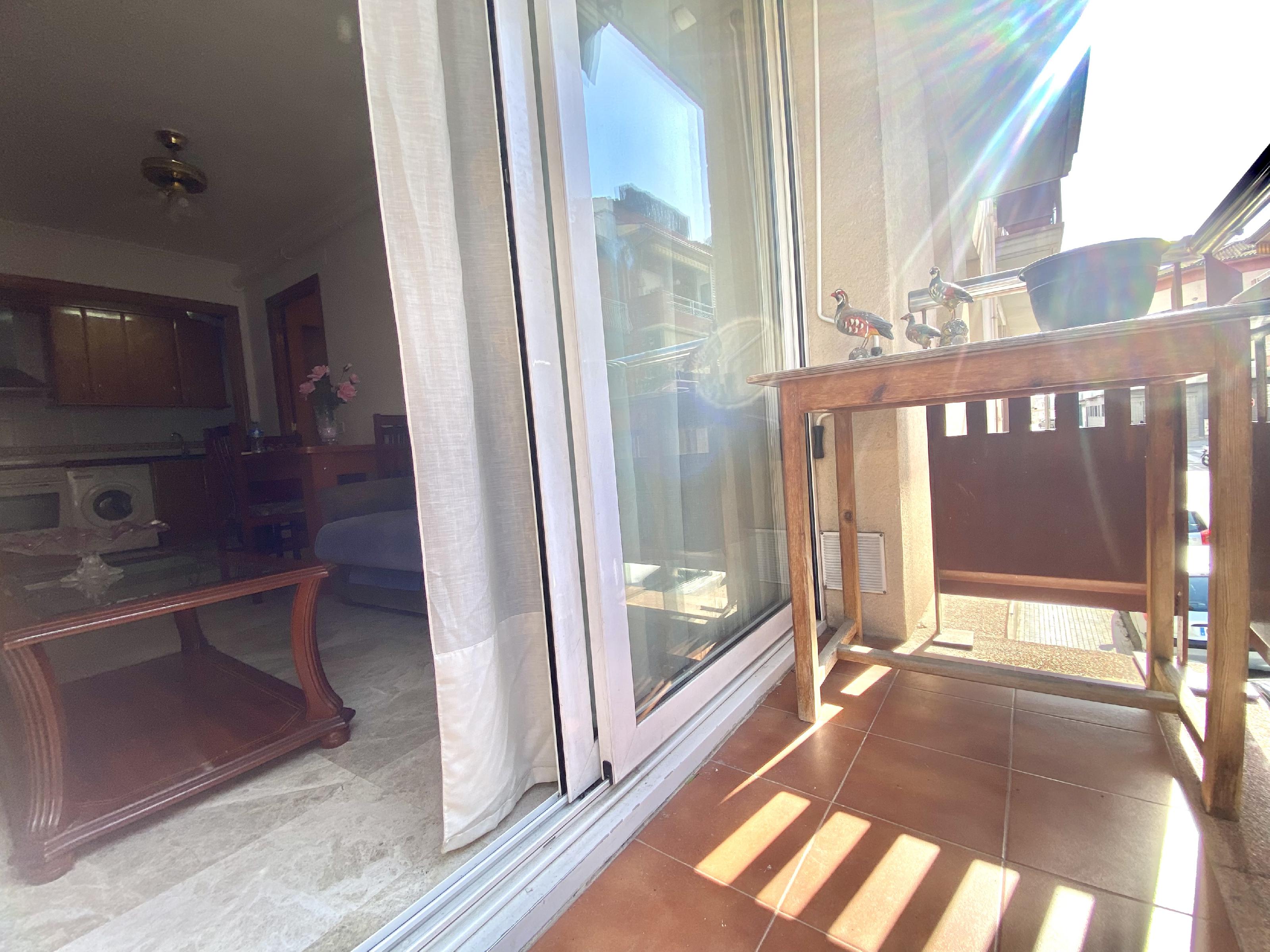 Imagen 2 Piso en venta en Rubí / Plana de Can Beltrán, muy cerca zona centro