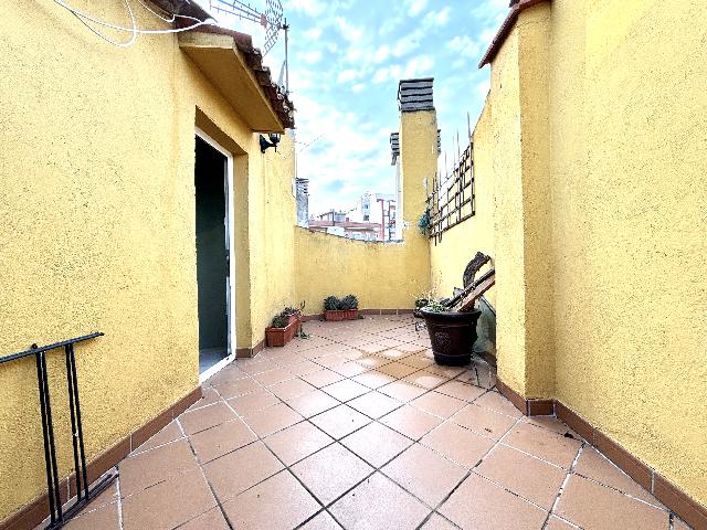 Imagen 18 Inmueble 278059 - Casa Pareada en venta en Rubí / Muy cerca del Mercadona, Avda. Estatut.